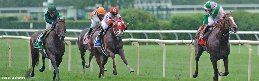 Horses on the turf in the Arlington Million.